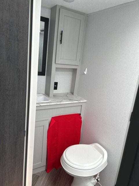 2021 FOREST RIVER TOY HAULER TRAVEL TRA