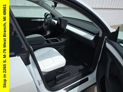 2023 Tesla Model Y Long Range