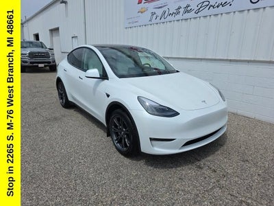 2023 Tesla Model Y Long Range