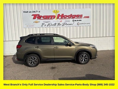 2023 Subaru Forester Premium