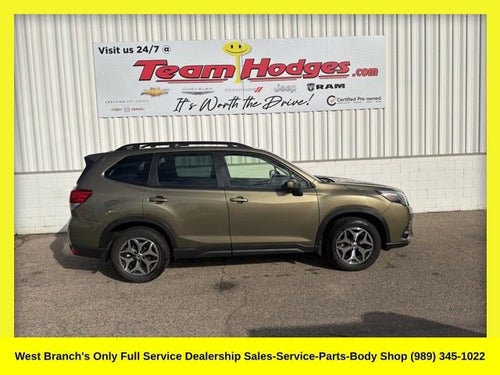 2023 Subaru Forester Premium