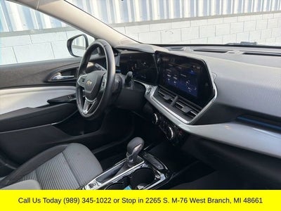 2024 Chevrolet Trax LT