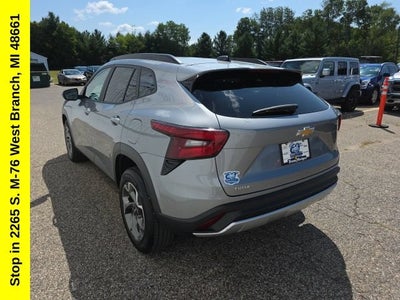 2025 Chevrolet Trax LT