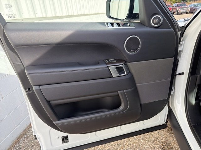 2020 Land Rover Range Rover Sport SE