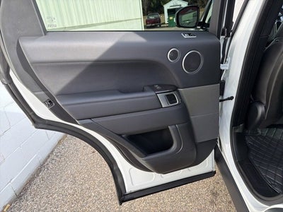 2020 Land Rover Range Rover Sport SE