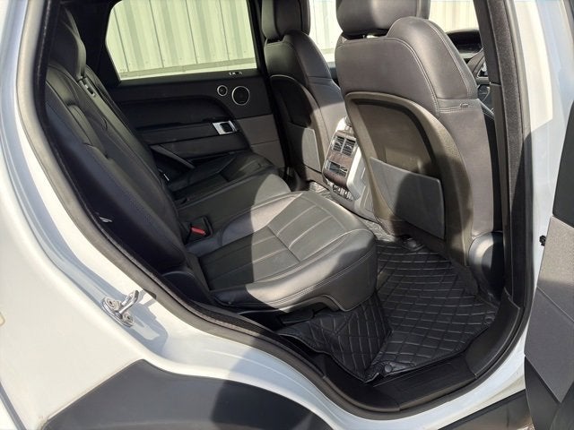 2020 Land Rover Range Rover Sport SE