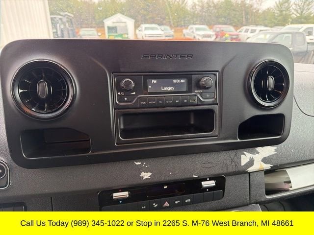 2021 Freightliner Sprinter Cargo Van BASE